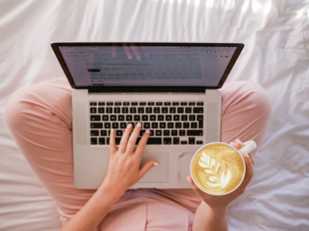 Huis-site homepage met blogs over wooninspiratie, interieur en tuintips