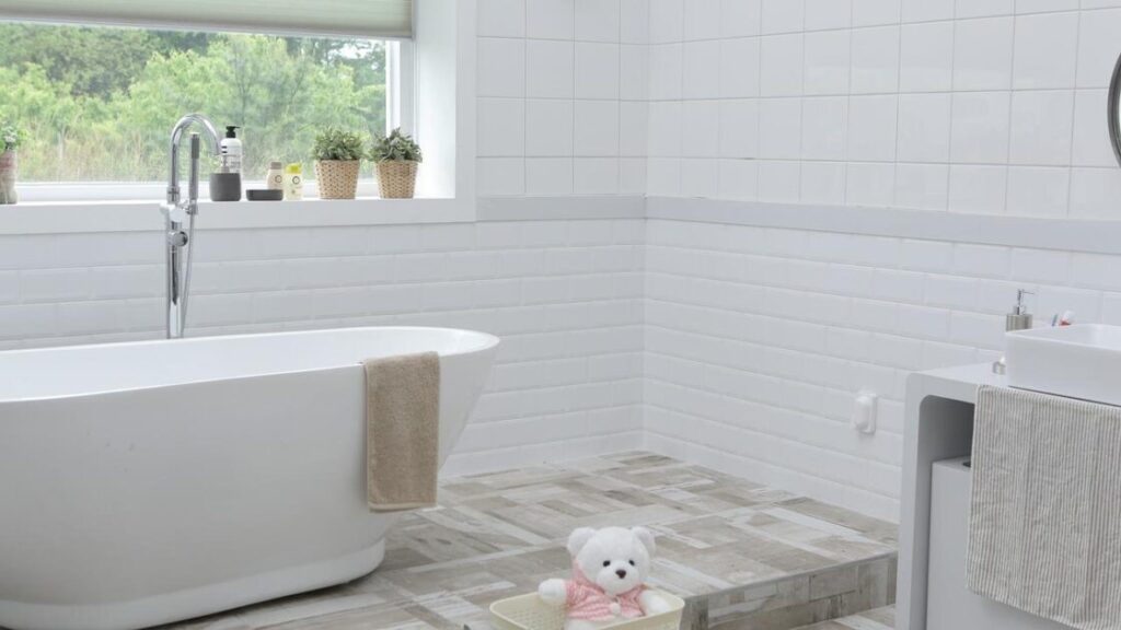 Luxe badmeubel met waskom en opbergruimte voor badkamer