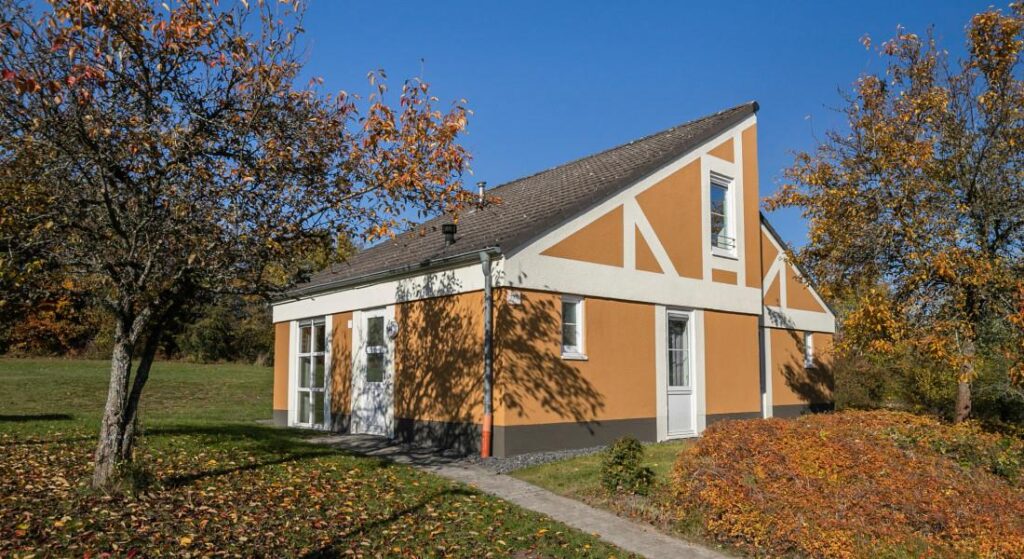 Wertbeständige Immobilien im Ausland kaufen - Ferienimmobilie mit Meerblick in populair buitenlandse bestemming