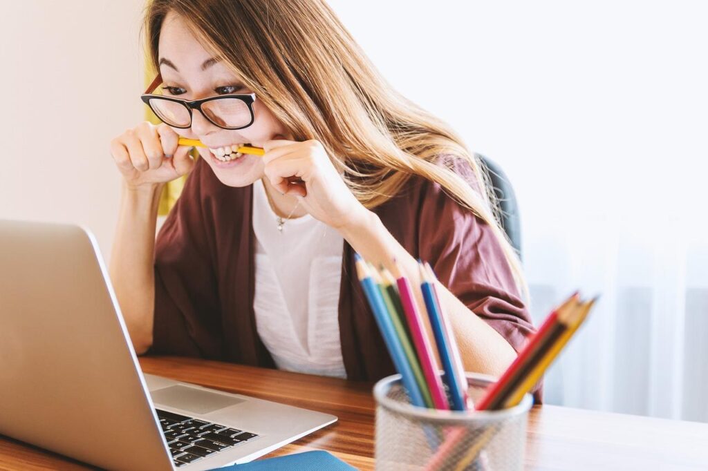 Infographic over de historische wortels van traineeships: evolutie van leerling-gezel-meester systeem tot modern traineeship