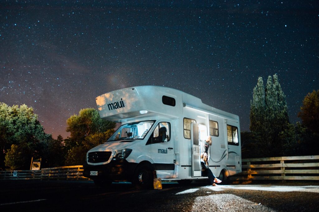 Tjeu Van Horne Kampeercentrum Budel, specialist voor camperonderhoud in Noord-Brabant en verkoop van kwaliteitscampers