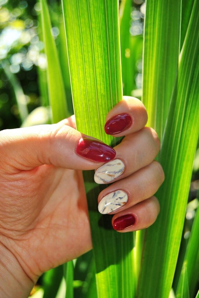 Tips voor het kiezen van de juiste nagelstyliste in Amersfoort met aandacht voor kwaliteit en hygiëne