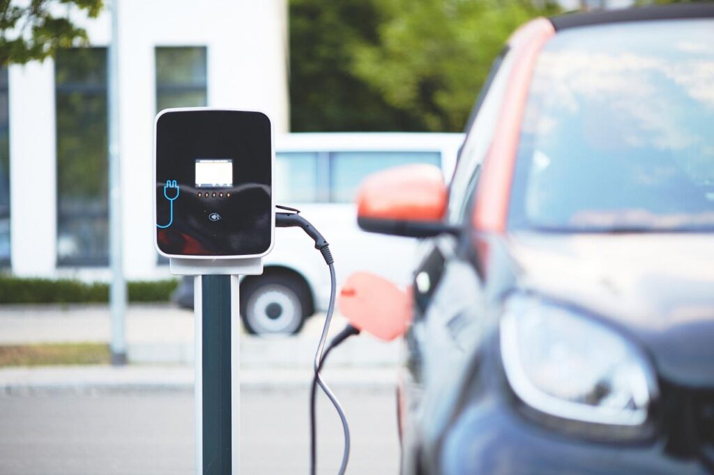 Visualisatie van elektrisch rijden transformatie naar professionele laadoplossing voor bedrijven