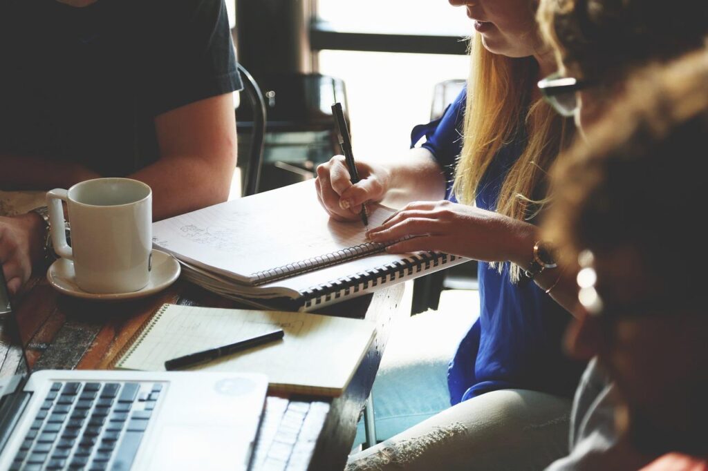 Grafiek toont voordelen van Google advertenties uitbesteden voor online marketingcampagnes optimalisatie