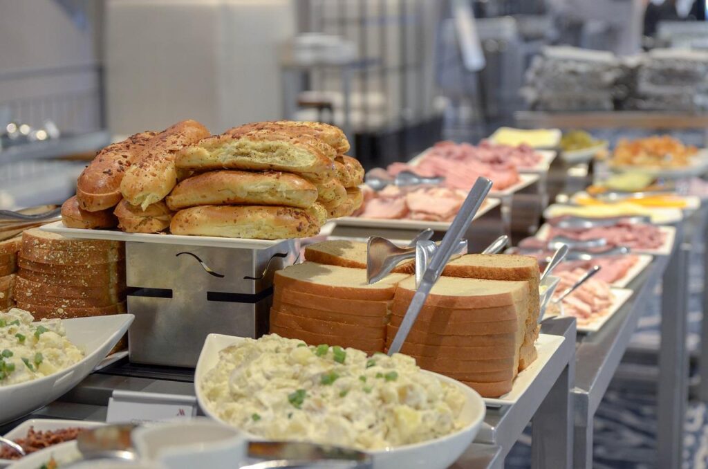 Gezonde bedrijfscatering lunch met vers menu van Loof Catering voor werknemers