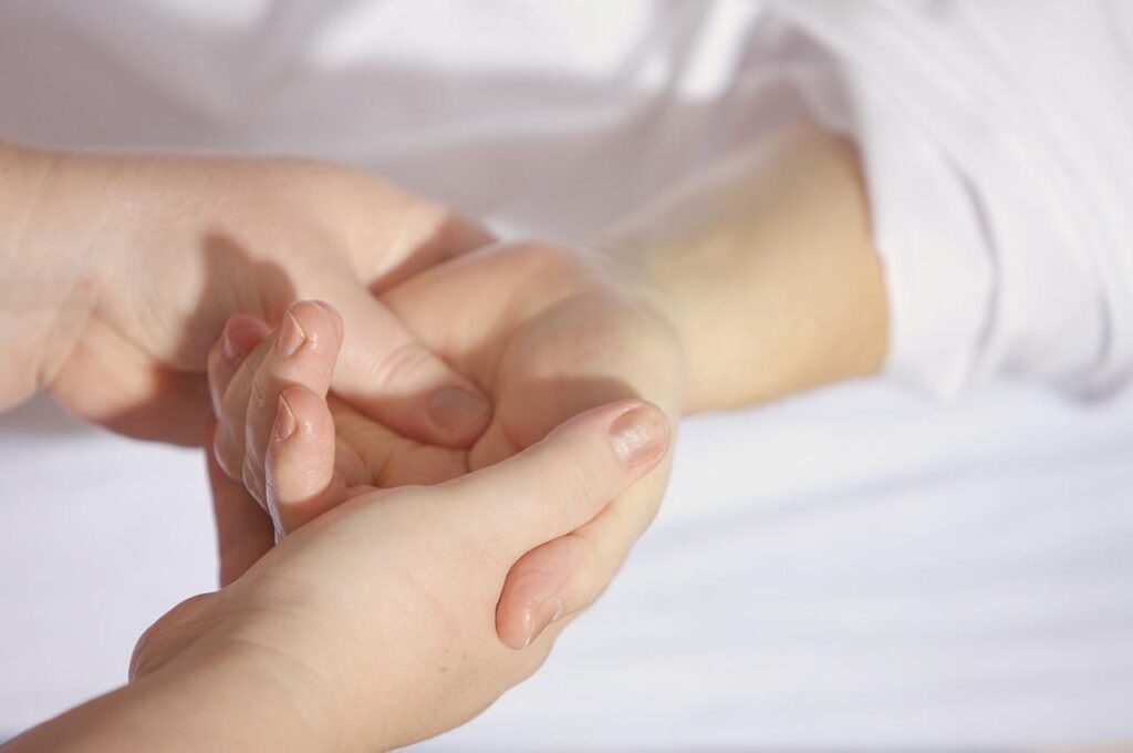 Rustgevende massage behandeling voor ontspanning in Den Haag wellnesscentrum
