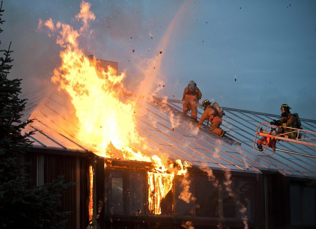 Gevelconstructie met Brandklasse A NL materialen voor verhoogde brandveiligheid in hoogbouw